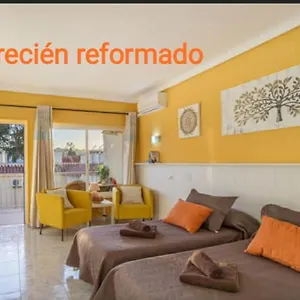 casa-maria-torremolinos.hotelsinnerja.org/